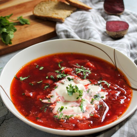 Traditional Beef Borscht Soup