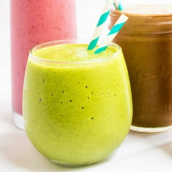 Mango Pineapple Smoothie with Kale