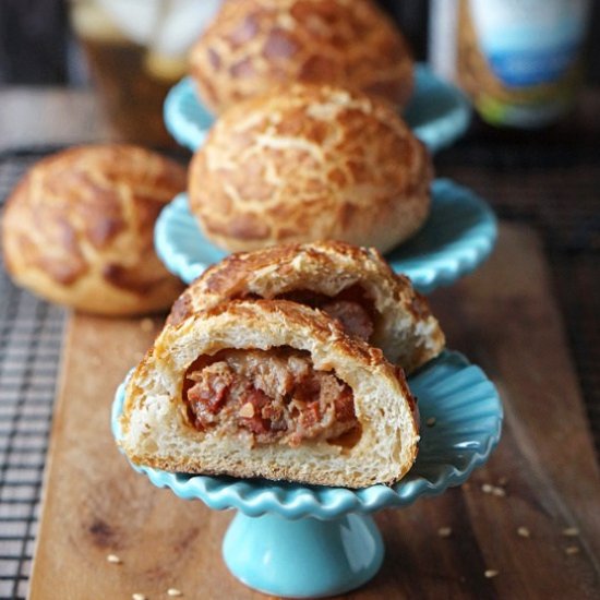 Dutch Crunch Sourdough Bread