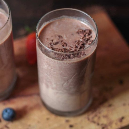 Healthy Chocolate Milkshake