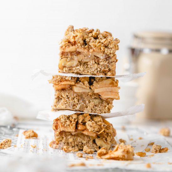 Vegan Apple Crumble Bars