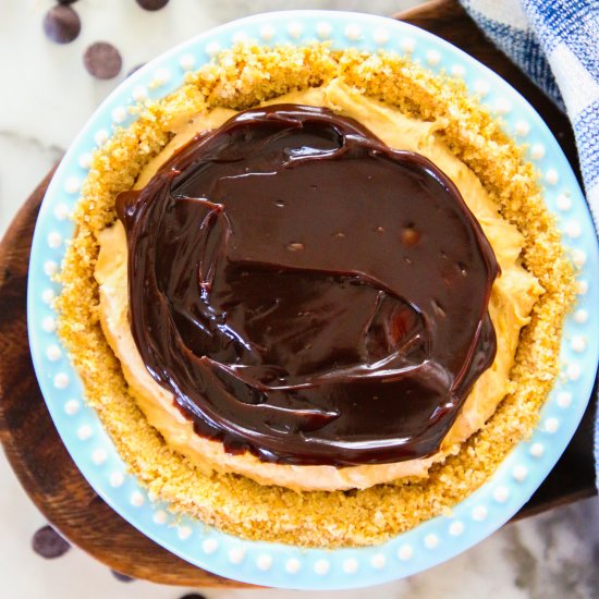 Mini Chocolate Peanut Butter Pie