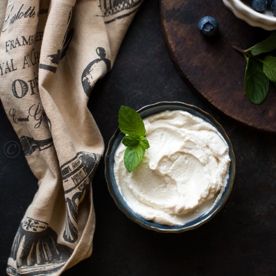 Homemade cream cheese