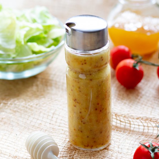 Honey and mustard dressing