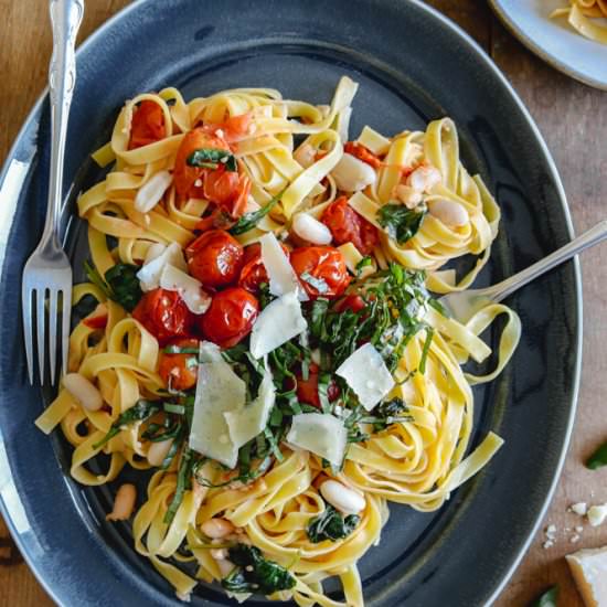 Tuscan Pasta with White Beans