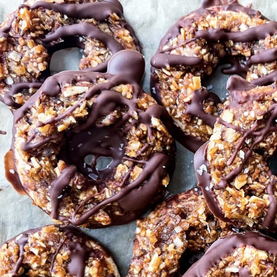 vegan samoas cookies