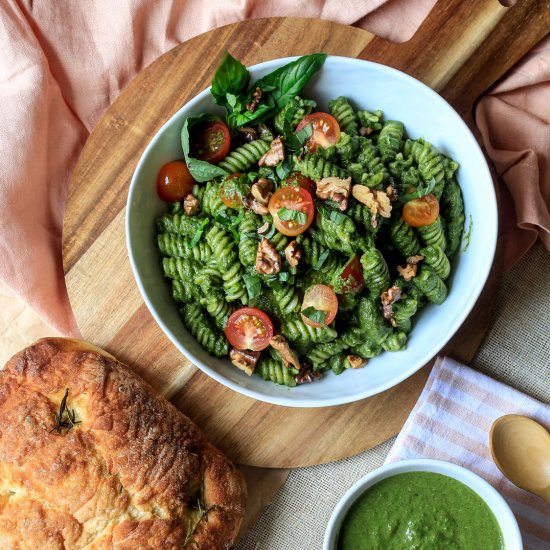 Creamy Spinach Pesto Pasta