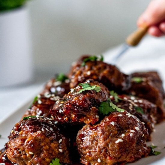 Sticky Honey Sriracha Meatballs