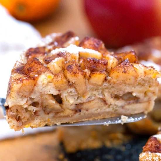 Instant Pot Apple Cake