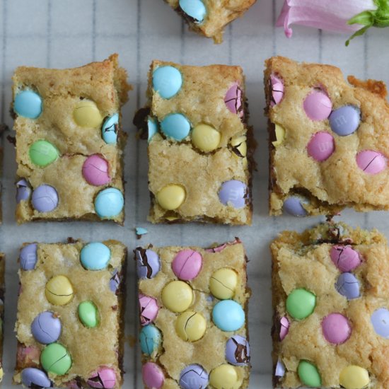 M&M Coconut Cookie Bars