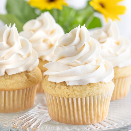 Easy Vegan Buttercream Frosting