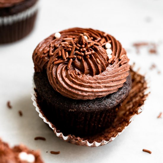 Vegan & GF Chocolate Cupcakes