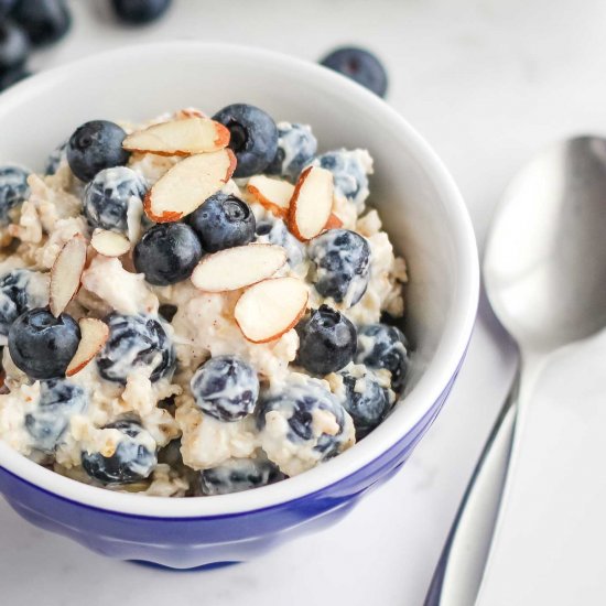 Easy Blueberry Overnight Oats