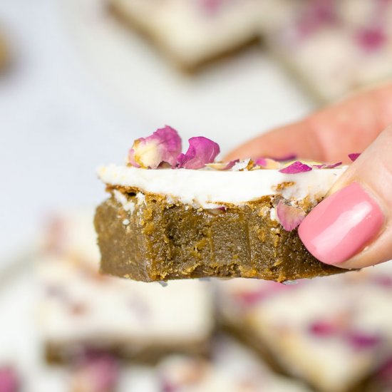 Fudgy matcha Brownies