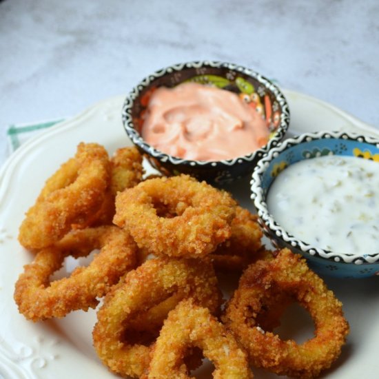 CALAMARES (DEEP-FRIED SQUID RINGS)