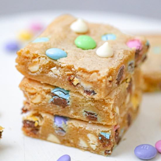 Easter M&M Chocolate Chip Blondies