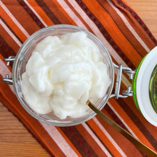 Lebanese garlic sauce