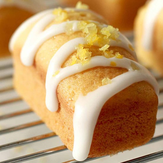 Mini Vegan Lemon Cakes