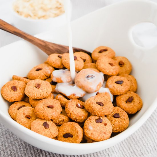 Vegan 4 ingredient Cookie Cereal