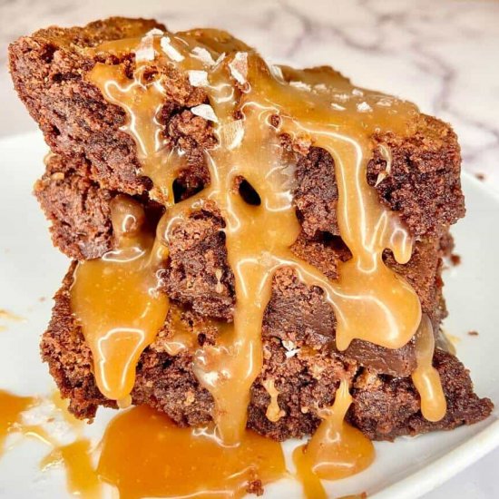 Nutella Brownies & Salted Caramel