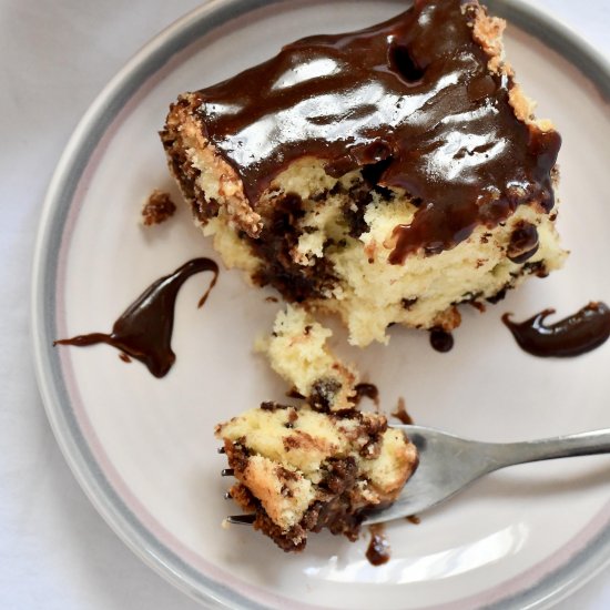 chocolate chip traybake