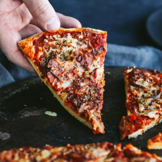 Easy & Delicious Keto Pizza