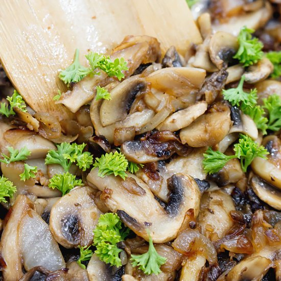 Butter Garlic Sauteed Mushrooms