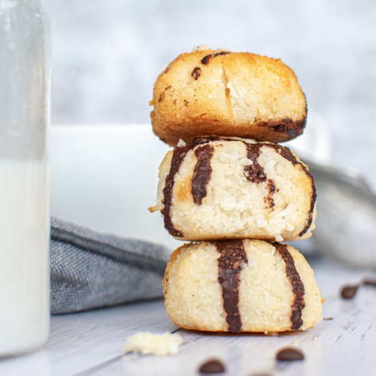 Easy Vegan Coconut Macaroons