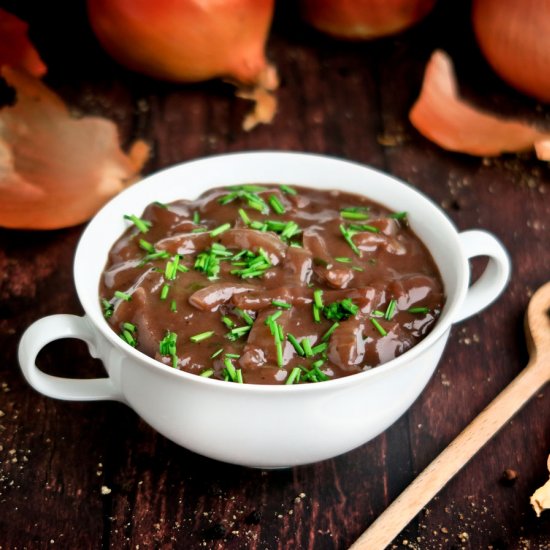 Red wine & onion gravy