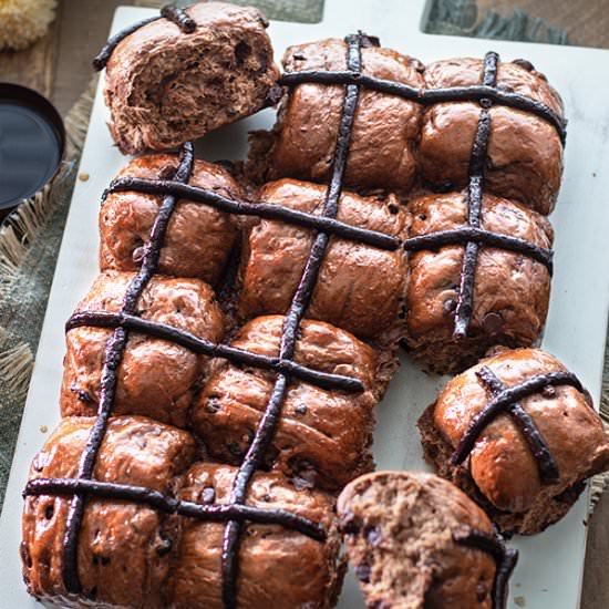 Chocolate Hot Cross Buns