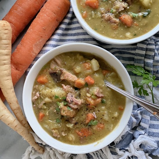 Slow Cooker Split Pea Soup