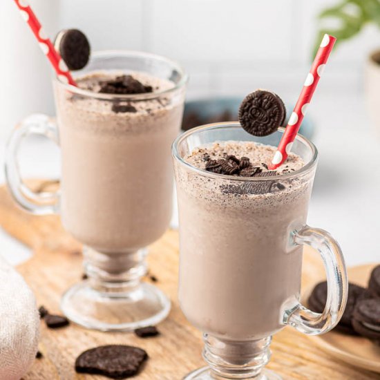 Cookies and Cream Oreo Milkshake