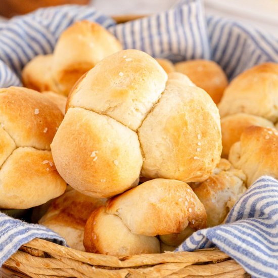 Homemade Pull Apart Dinner Rolls