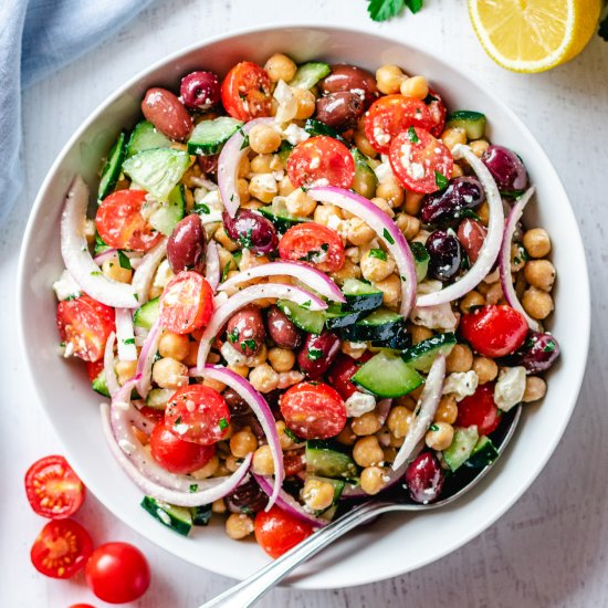 Mediterranean Chickpea Salad