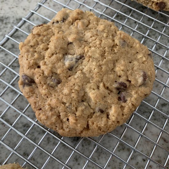 Choc Chip Raisin Oatmeal Cookies