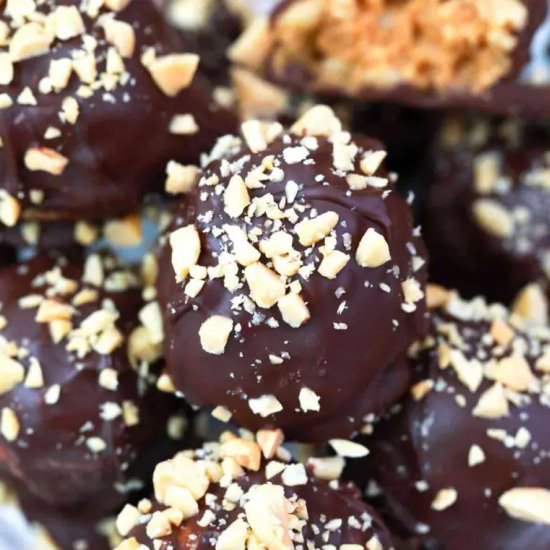 Crispy Peanut Butter Balls