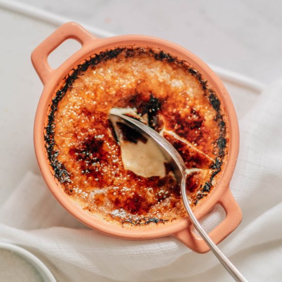 Dulce de leche creme brulee