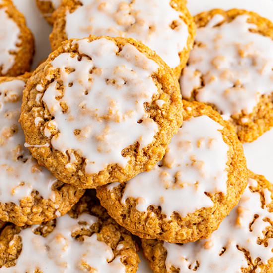 Iced Oatmeal Cookies