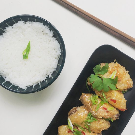 Vietnamese Glazed Chicken Wings