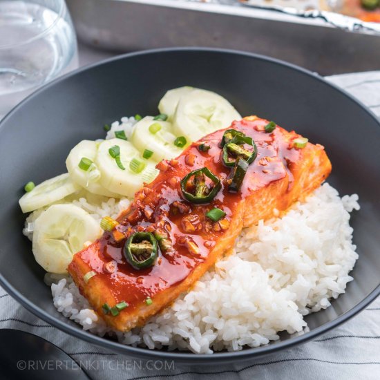 Baked Spicy Salmon with Gochujang