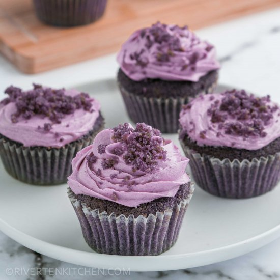 Easy Ube Cupcakes