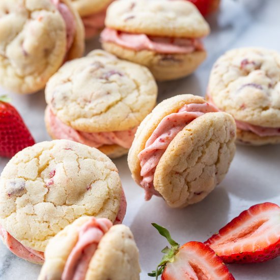 Strawberry Cookies