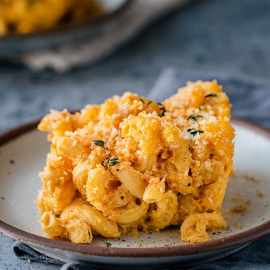 Crispy Baked Vegan Mac and Cheese