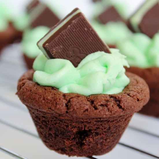 Mint Chocolate Mini Cookie Cups