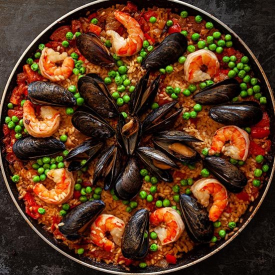 Chicken, Seafood and Chorizo Paella