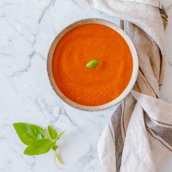 Roasted Tomato Basil Soup