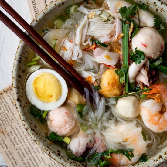 Vietnamese Seafood Noodle Soup