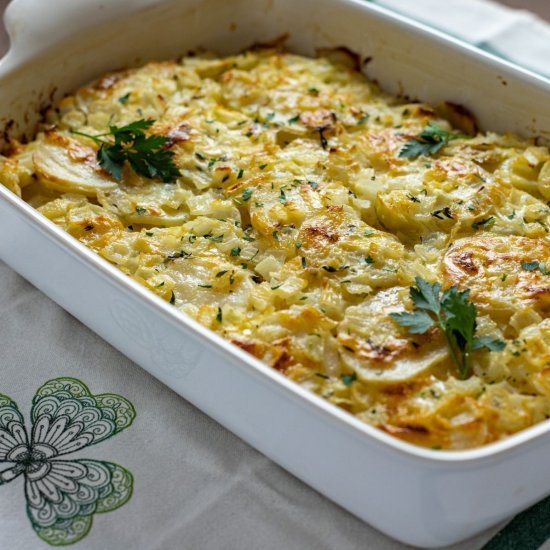 Cheesy Scalloped Potatoes