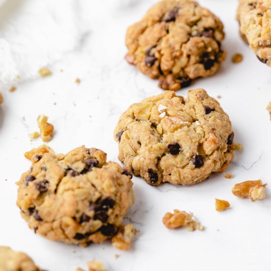 Vegan chocolate chip oatmeal cookie