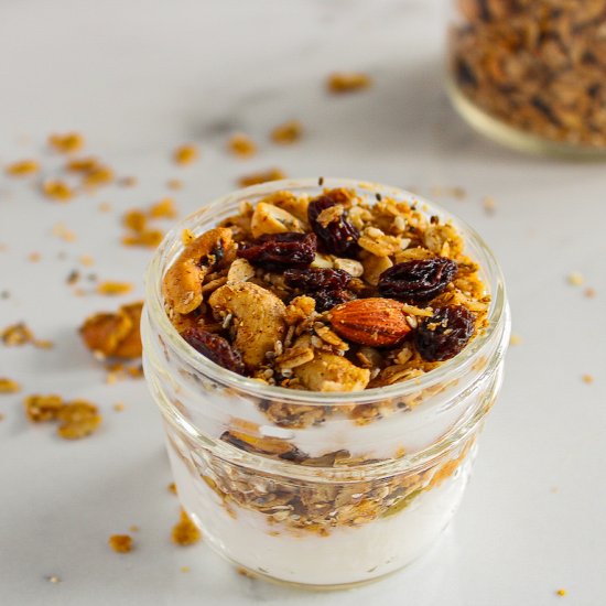 Cinnamon Raisin Nut Granola